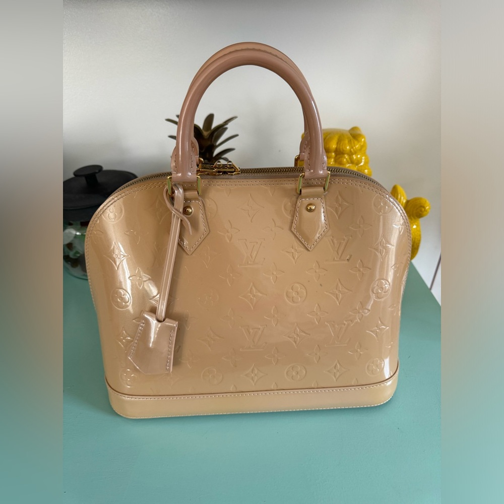 Louis Vuitton Vernis Alma